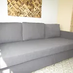 Kaleici Muhtesem Konum Deniz Yakini 1+0 Oezel Ev