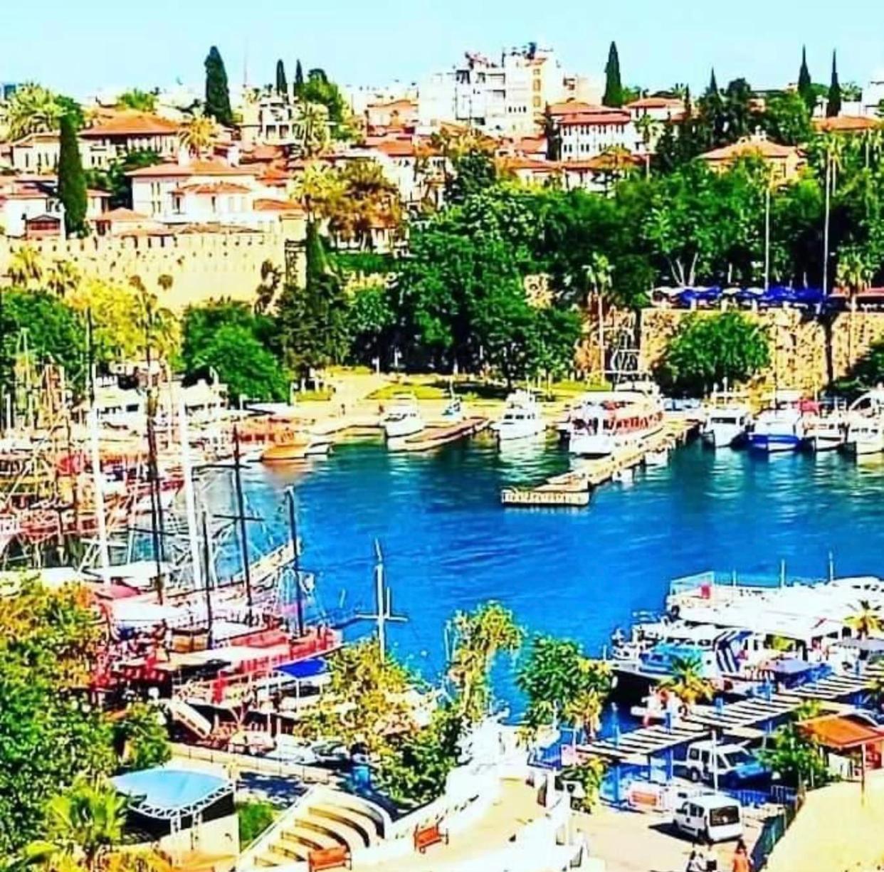 Kaleici Muhtesem Konum Deniz Yakini 1+0 Oezel Ev Pansiyon